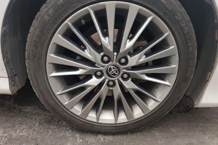 Used Toyota Camry 2019 Dual-Engine 2.5 HG Luxury Edition China V Standard