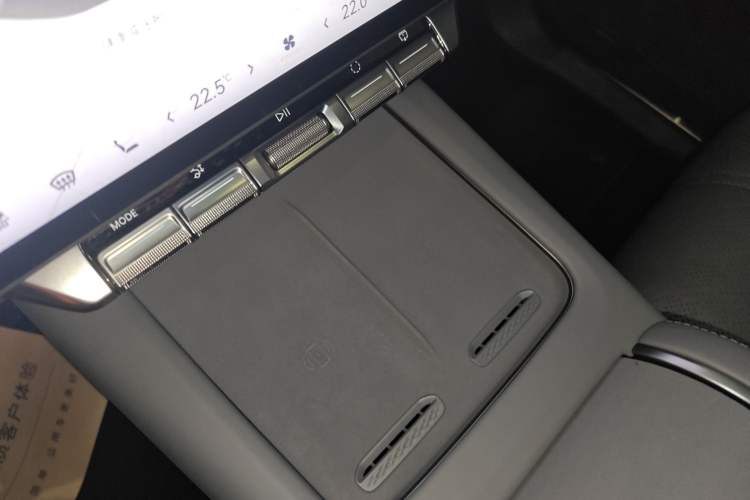 Used Zeekr 7X 2025 75 kWh Rear-Wheel Drive Intelligent Driving Version