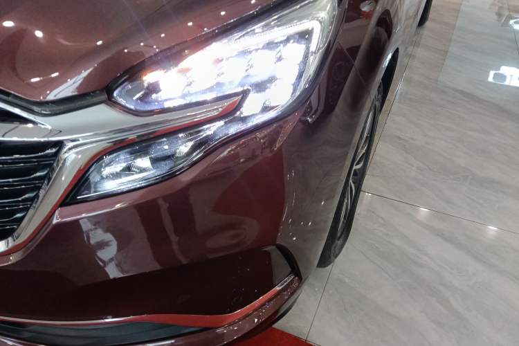 Used Buick GL8 2022 ES Landtrek 653T Luxury Edition
