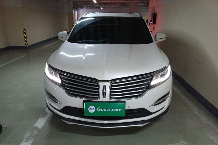 Used Lincoln MKC 2017 2.0T Two-Wheel Drive Deluxe Edition