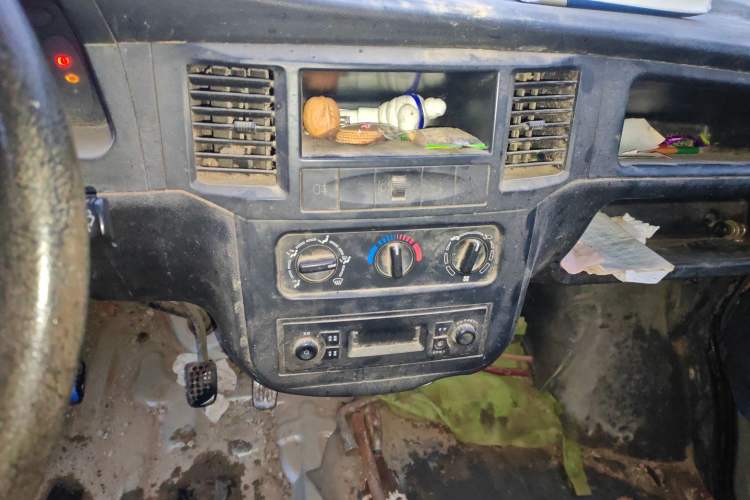 Used Wuling Zhiguang 2013 1.0L Practical Version