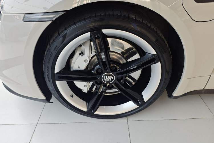 Used Porsche Taycan 2020 Taycan Left Front Wheel Hub