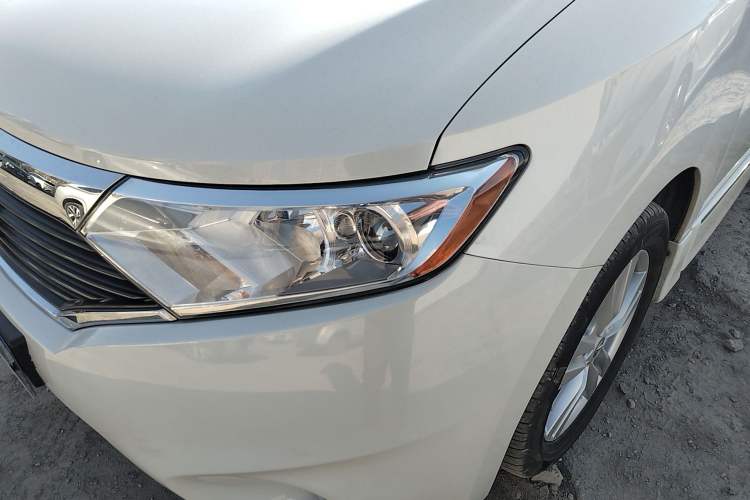 Used Nissan Quest 2015 3.5L SL
