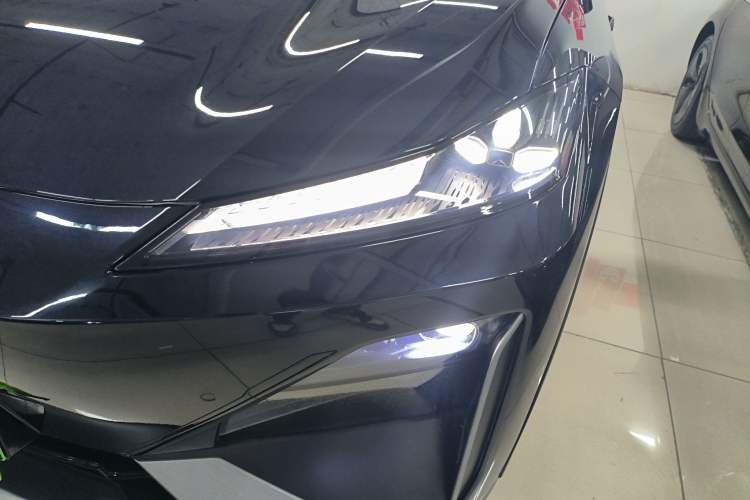 Used Deepal S07 2023 200Max Range-Extended Version
