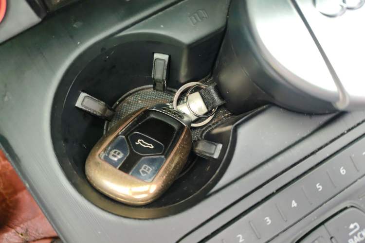 Used Audi A4L 2018 30th Anniversary Edition 40 TFSI Fashion Model
