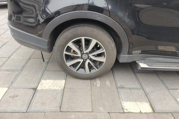 Used Dongfeng Fengon 580 2017 1.5T CVT Luxury Model
