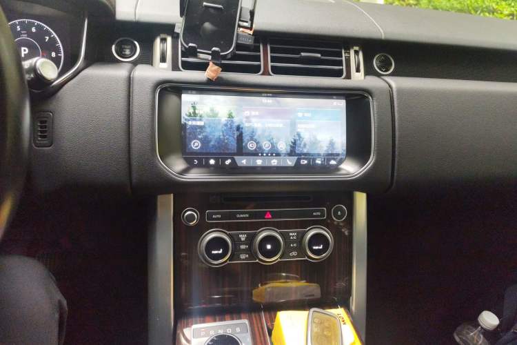 Used Land Rover Range 2017 3.0 SC V6 Vogue
