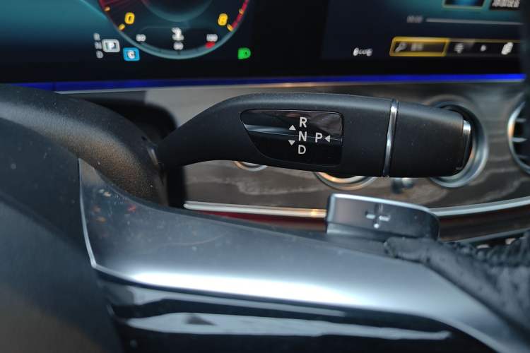 Used Mercedes-Benz E-Class 2022 E 300 L Sporty and Stylish Model Gear Lever