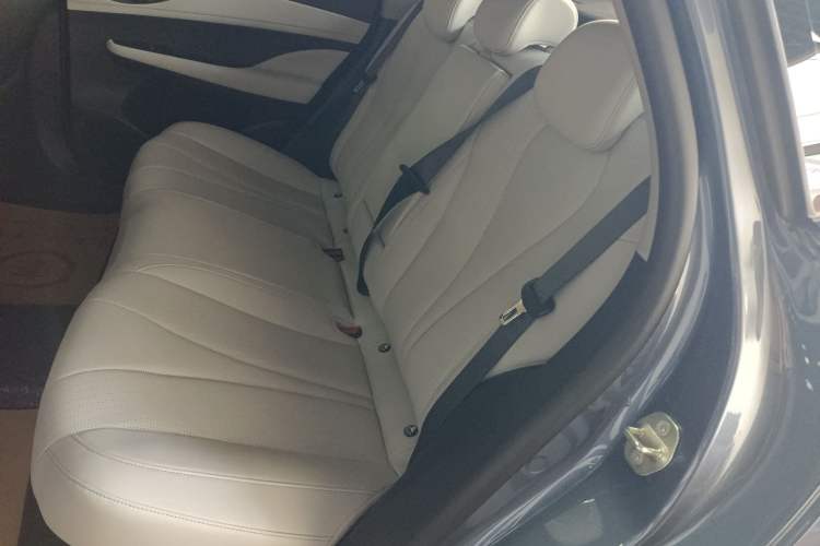 Used BYD Seal 05 DM-i 2025 DM-i Intelligent Drive 120KM Flagship Model Left Rear Seat