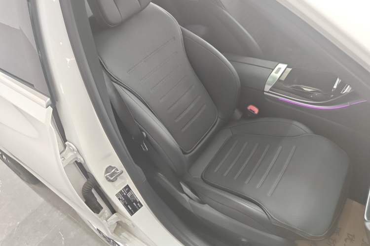 Used Mercedes-Benz C-Class 2023 Restyled C 260 L Sport Edition Right Front Seat