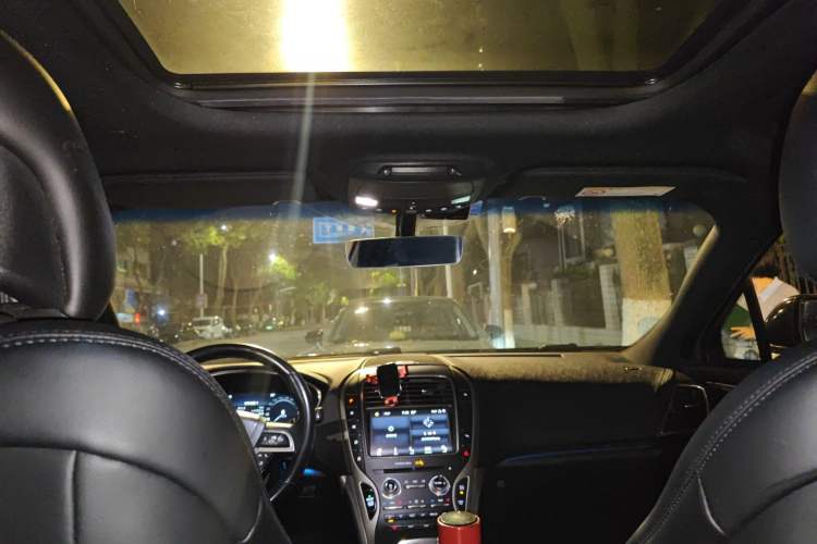 Used Lincoln Nautilus 2019 2.0T Two-Wheel Drive Luxury Edition China VI Standard
