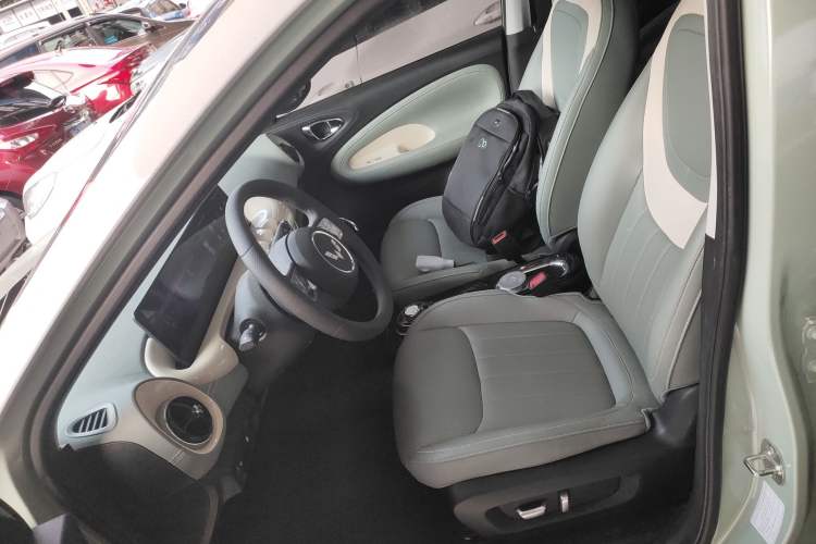 Used Wuling Bingo 2024 333 km Lingxi Connected Version
