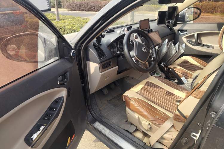 Used Geely Auto GX7 2012 1.8L Manual Elite Model