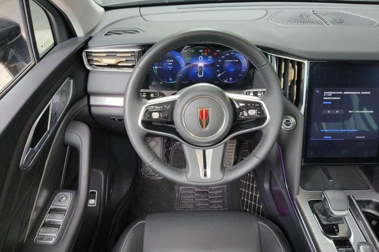 Used Hongqi HS7 PHEV 2024 2.0T PHEV Four-Wheel Drive Flagship Edition 6 Seats
