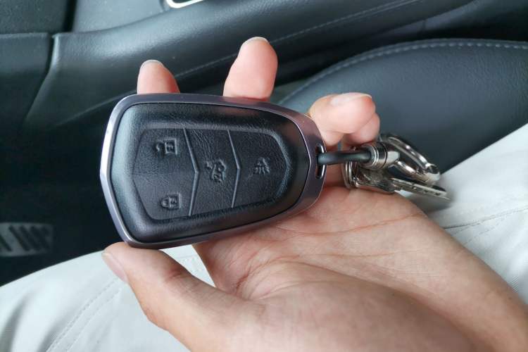 Used Cadillac XT5 2018 28E Four-Wheel Drive Tech Version