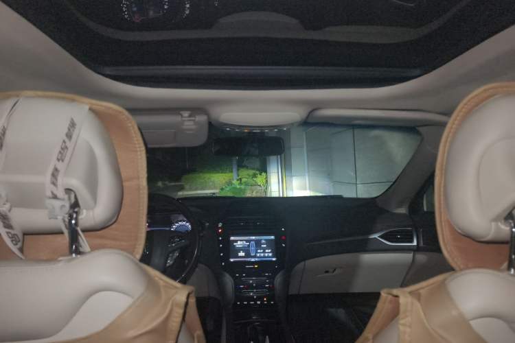 Used Lincoln MKZ 2014 2.0T Luxury Edition
