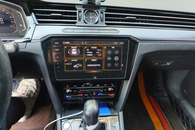 Used Volkswagen Magotan 2020 330TSI DSG Luxury Edition Audio And AC Panel