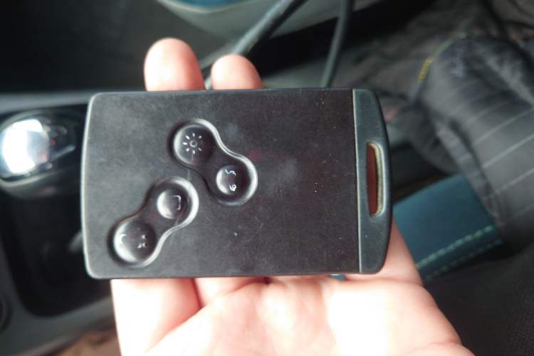 Used Renault Captur 2015 1.2T Automatic Standard Edition
