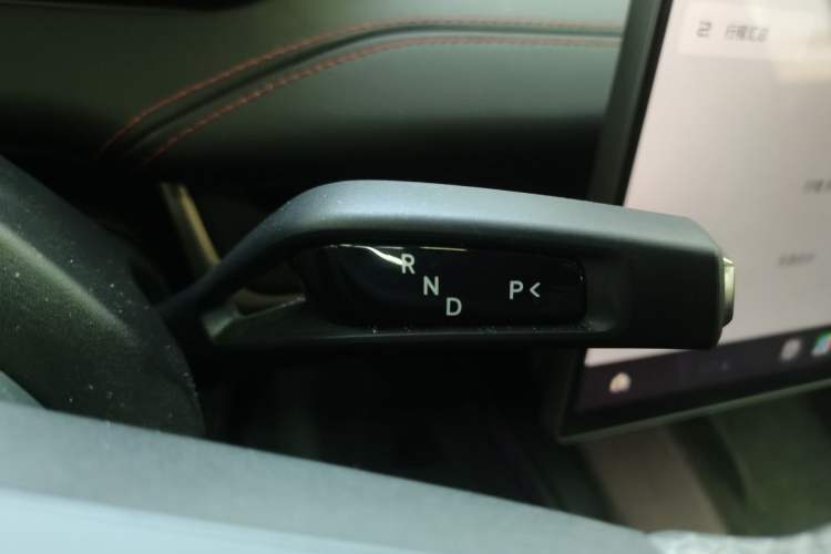 Used Xiaomi Auto SU7 2024 Rear-Drive Long-Range Intelligent Driving Version
