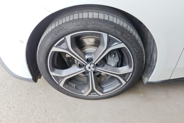 Used Nio ET5T 2024 75kWh Touring Exterior 4