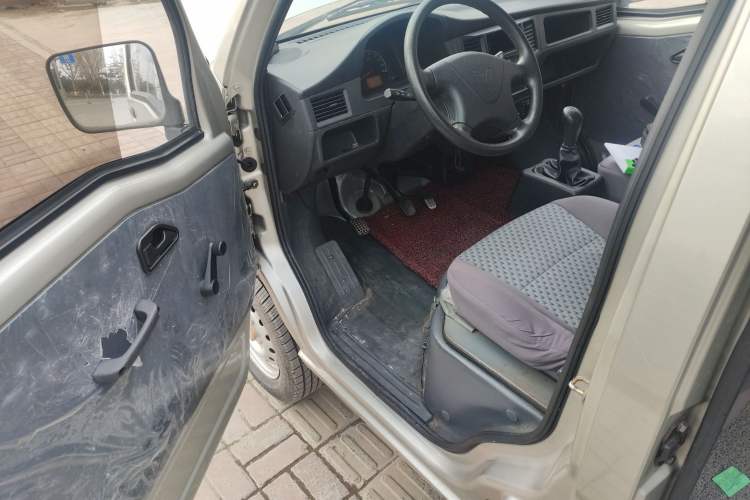 Used Wuling Zhiguang 2013 1.0L Practical Version
