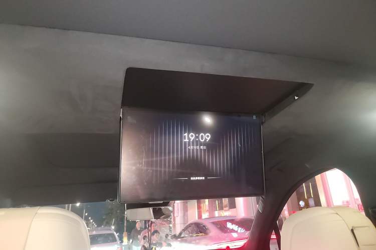 Used ONVO Luxeed L90 2025 Model—Max Six-Seater Version