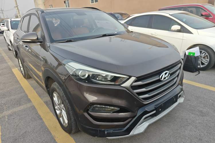 Used Hyundai Tucson 2018 1.6T Dual-Clutch Two-Wheel Drive 15th Anniversary Special Edition