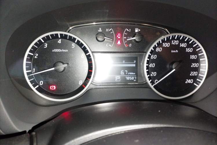 Used Nissan Sylphy 2019 Classic 1.6XE CVT Comfort Edition Instrument Cluster