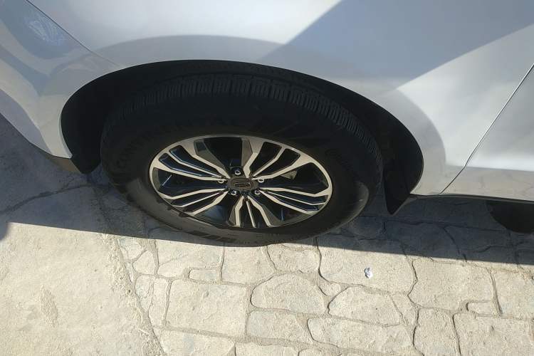 Used Geely Auto Vision X6 2016 1.8L Manual Luxury Model