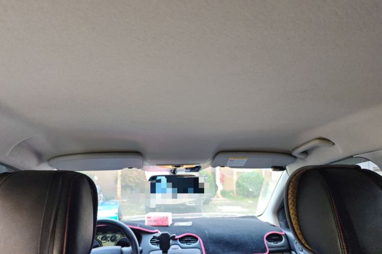 Used Ford Focus 2013 Hatchback Classic 1.8L Manual Base Model Headliner