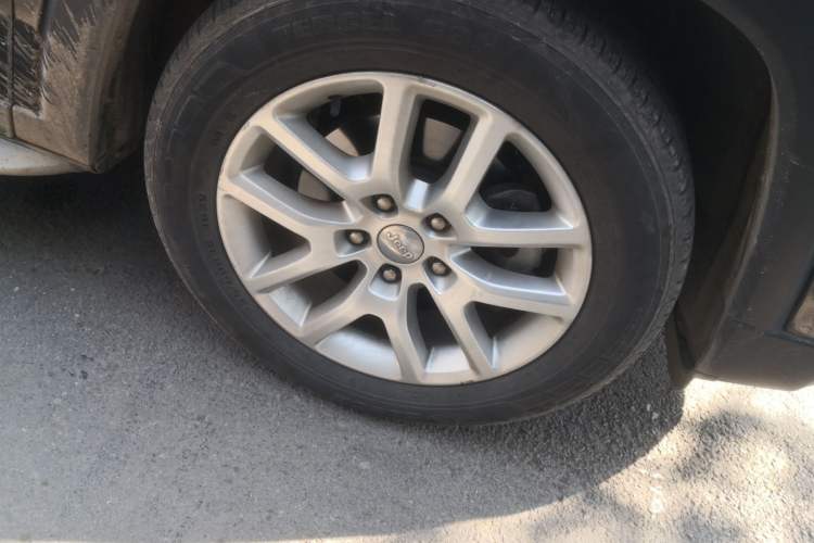 Used Jeep Commander 2018 2.0T Two-Wheel Drive Enjoy Edition China V
