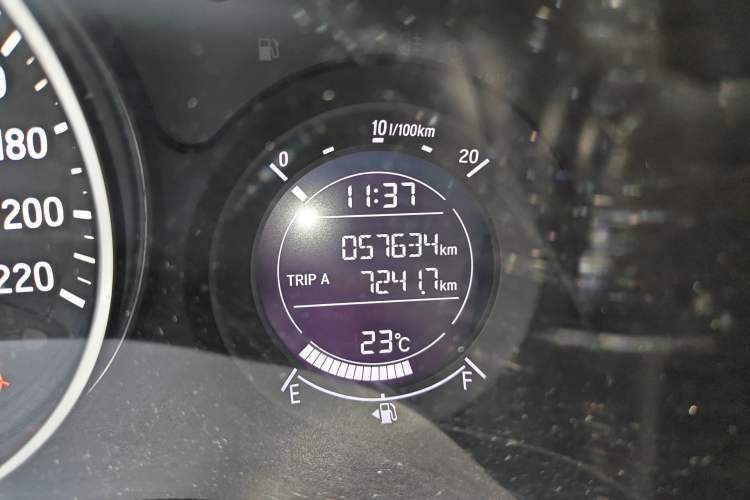 Used Honda Vezel 2020 1.5L CVT Pioneer Edition
