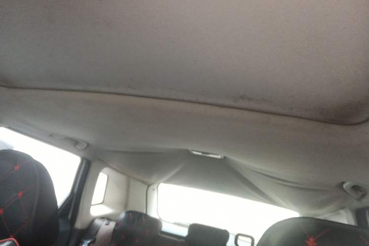 Used FAW Senya R7 2016 1.6L Manual Luxury Model Headliner