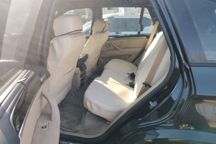 Used BMW X5 2013 xDrive40i
