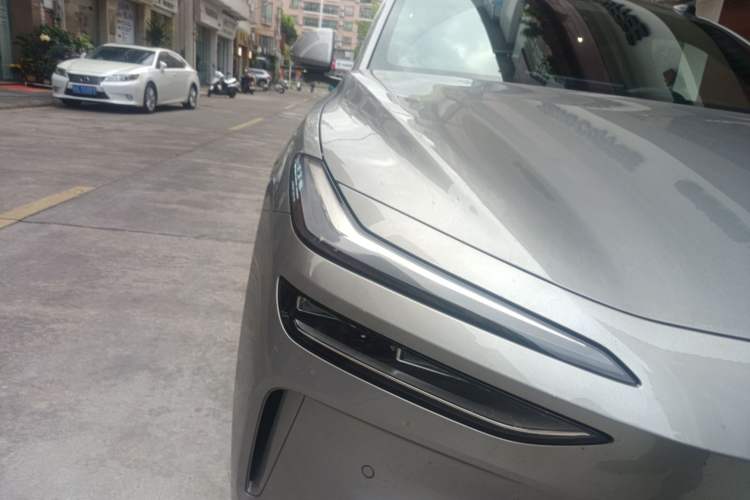 Used ONVO L60 2024 60 kWh Rear-Drive Version
