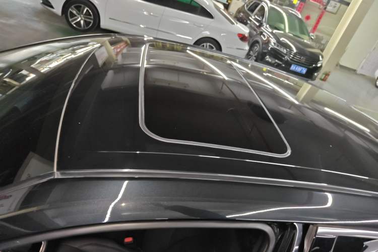 Used Toyota Avalon 2023 2.0L Luxury Edition Roof