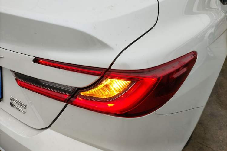 Used Toyota Camry 2024 Dual-Engine 2.5HG Prestige Edition