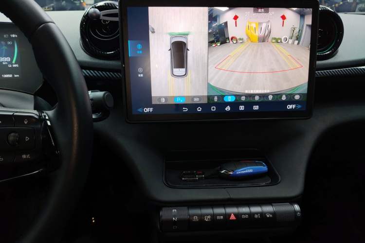 Used BYD Dolphin 2023 401km Knight Edition Audio And AC Panel