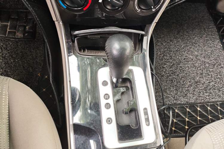 Used Mazda 6 2011 2.0L Automatic Fashion Edition Gear Lever
