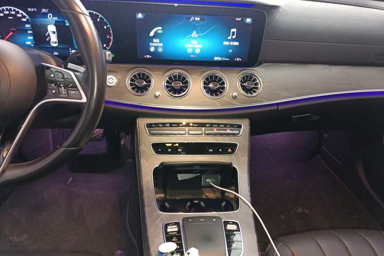 Used Mercedes-Benz E-Class 2021 E 300 L Premium Edition
