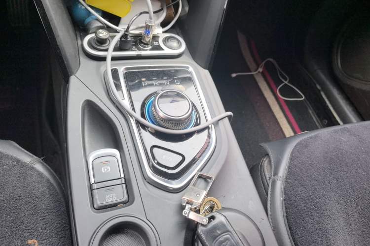 Used GAC Group Qizhi PHEV 2018 1.5L Smart Connect Luxury Edition Gear Lever