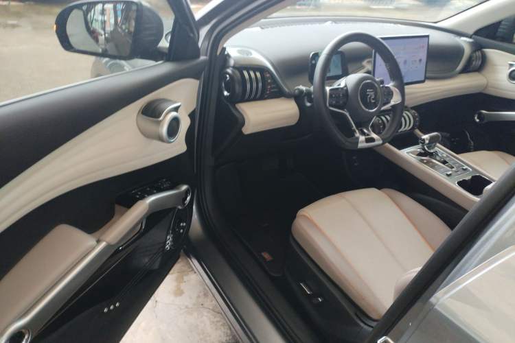 Used BYD Yuan PLUS 2024 Honor Edition 510KM Leading Model Driver Seat