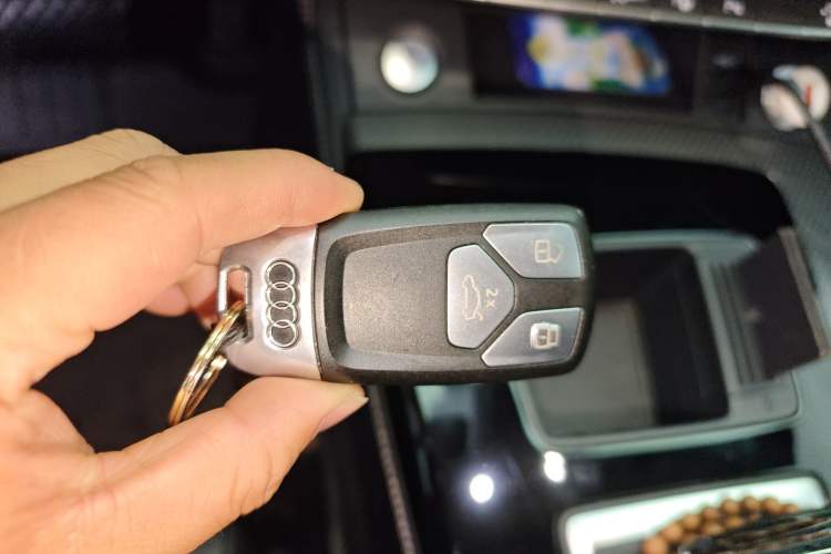 Used Audi Q5L 2021 45 TFSI Luxury Dynamic Edition Vehicle Key