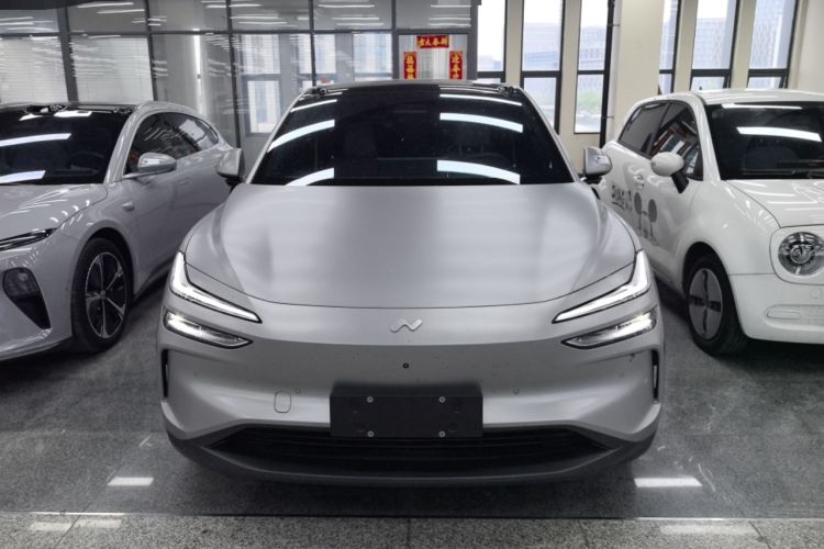 Used ONVO L60 2024 60 kWh Rear-Drive Version
