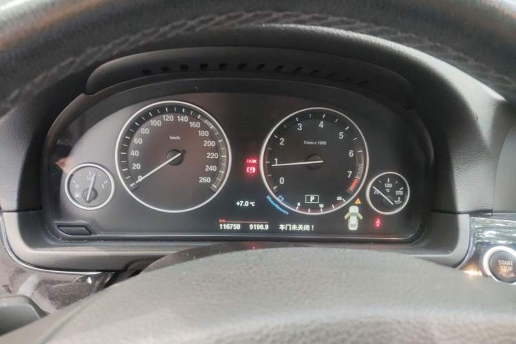 Used BMW 5 Series 2014 520Li Elegant Model