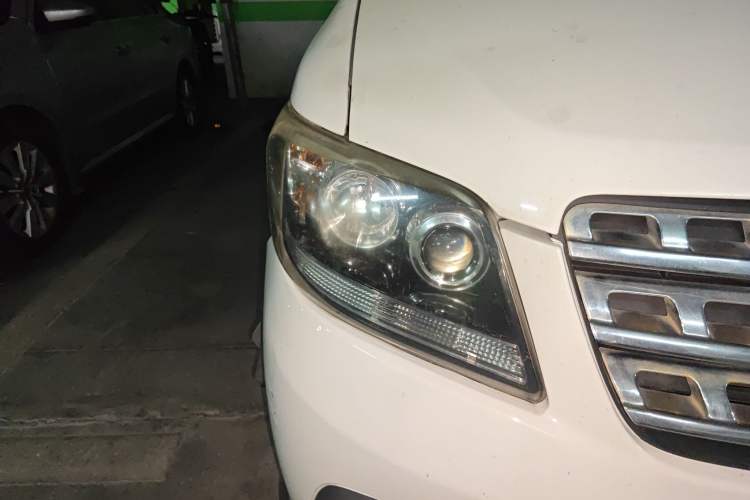 Used CHANGAN KAICHENG Ounuo S 2015 1.5L Jin Ouno Standard Model Right Front Headlight