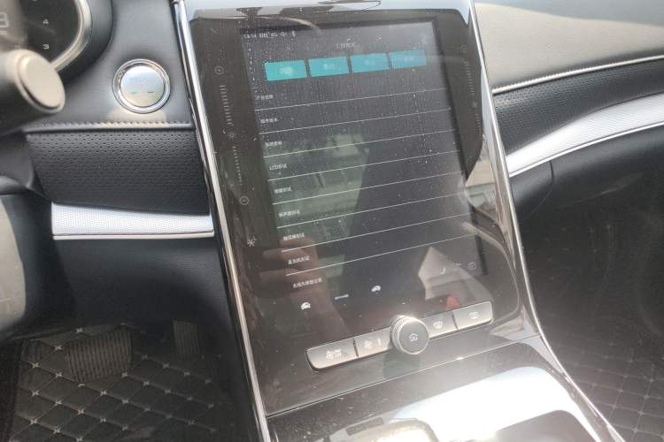 Used Roewe RX5 MAX 2019 300TGI Automatic 4G Connect Luxury Edition Audio And AC Panel