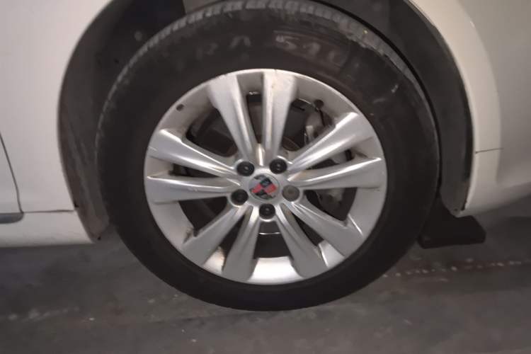 Used Roewe 550 2014 550S 1.8L Manual Smart Selection Model