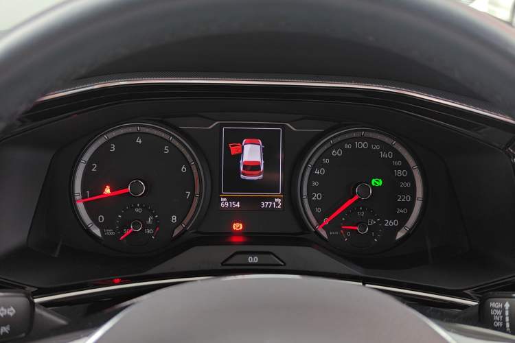 Used Volkswagen Tayron 2019 330TSI Two-Wheel Drive Luxury Model China VI Standard
