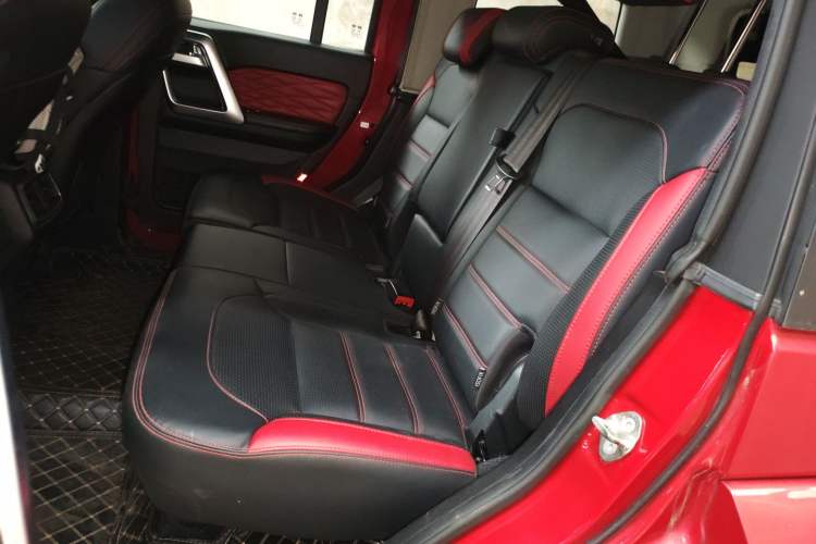 Used BAIC Off-Road BJ40 2020 2.0T Automatic Four-Wheel Drive Urban Hunter Edition Chivalrous Type
